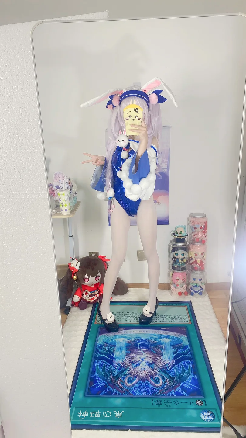 白栎Shirly_No_037_碧蓝航线_拉菲_II_自拍_33P,6V_566MB